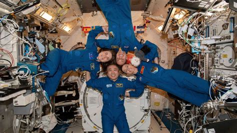 Astronaut crew splashes down near Florida, ending 5-month stay in space